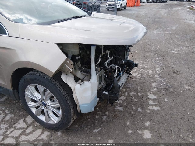 Ford Edge Titanium