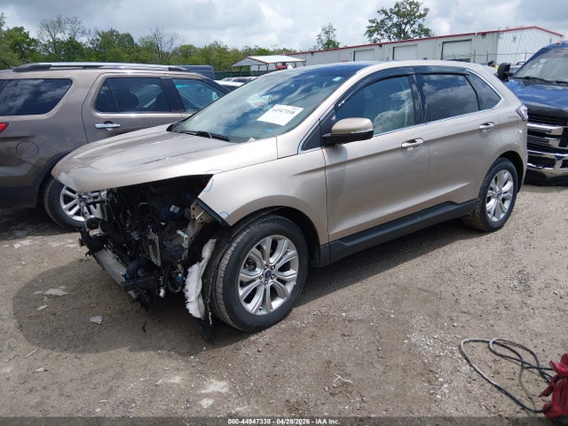 Ford Edge Titanium