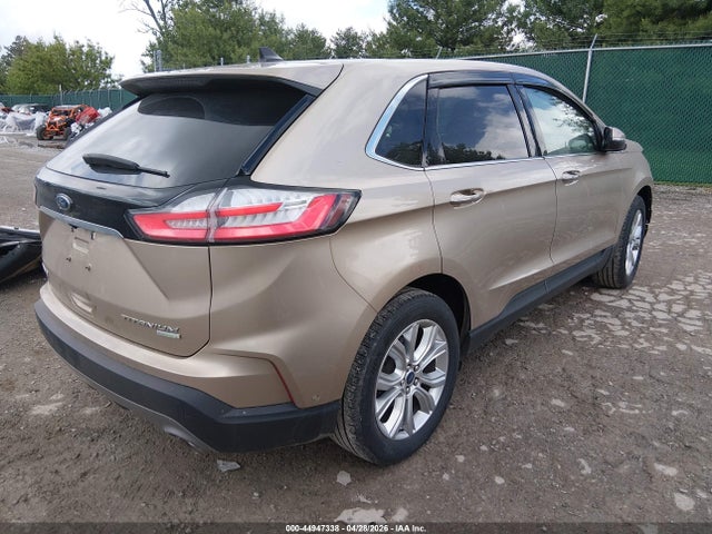 Ford Edge Titanium