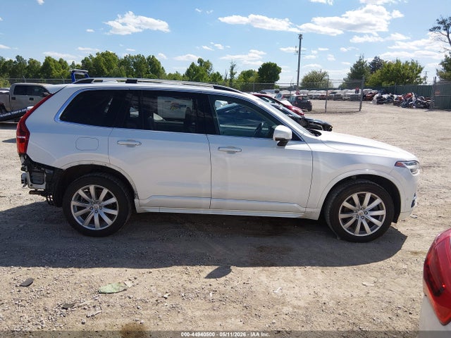Volvo XC90 T6 Momentum
