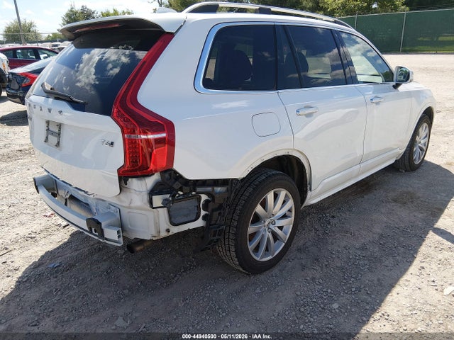 Volvo XC90 T6 Momentum