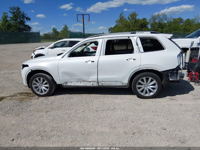 Volvo XC90 T6 Momentum