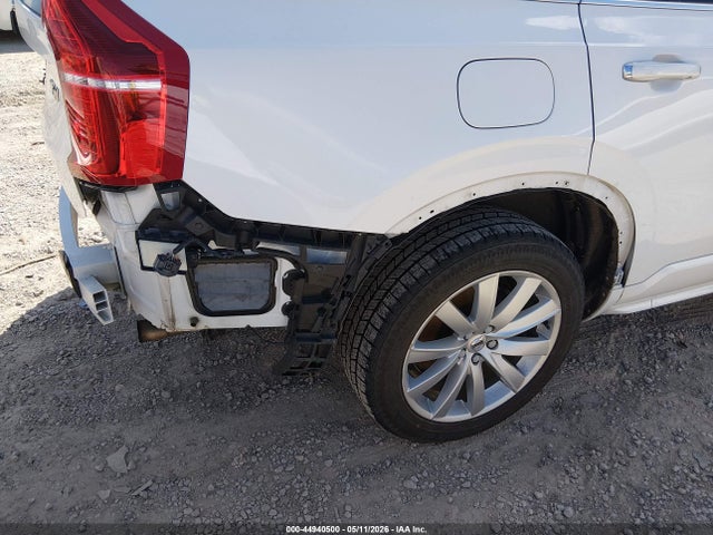 Volvo XC90 T6 Momentum