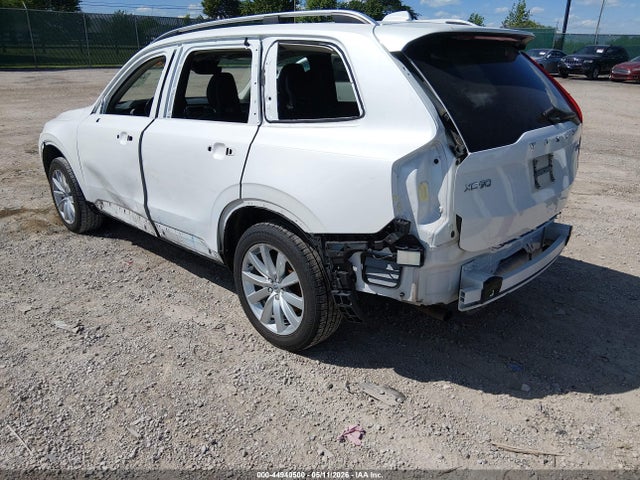 Volvo XC90 T6 Momentum