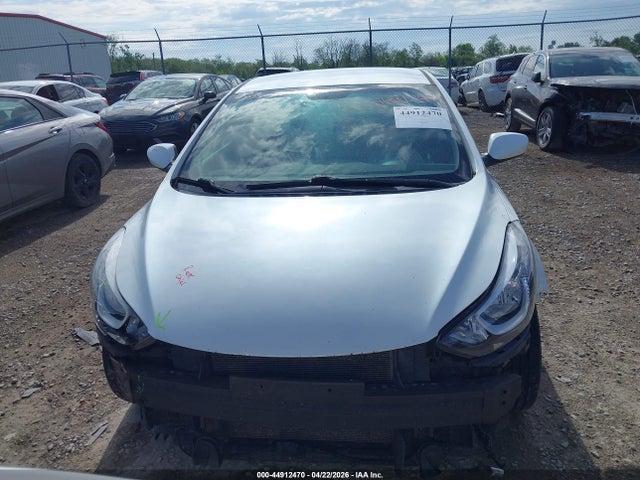 Hyundai ELANTRA Se
