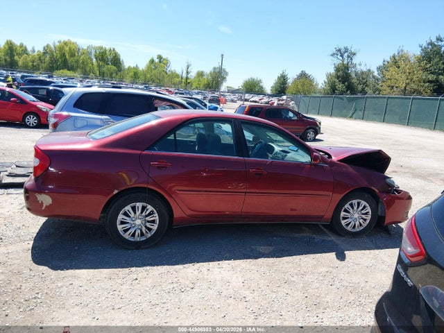 Toyota Camry Le