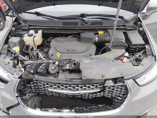 Chrysler Pacifica Touring L