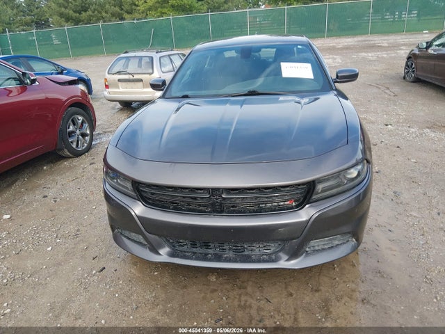 Dodge Charger Sxt