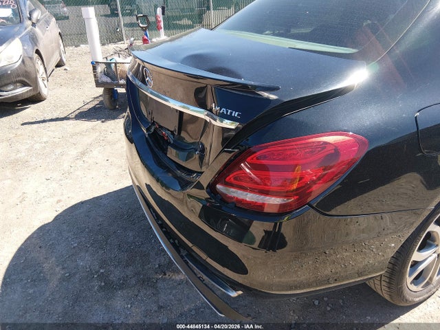Mercedes-Benz C-Class 4matic