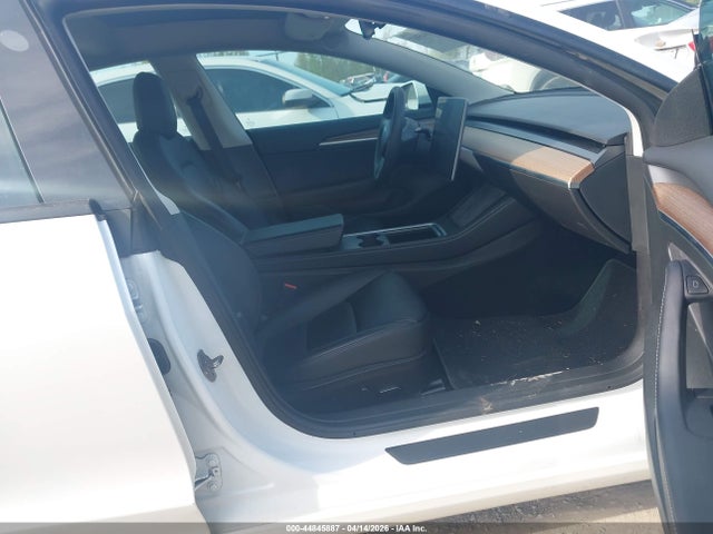 Tesla Model 3 Long Range Dual Motor All-wheel Drive