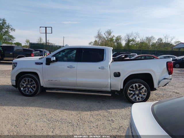 GMC Sierra 1500 4wd  Short Box Denali