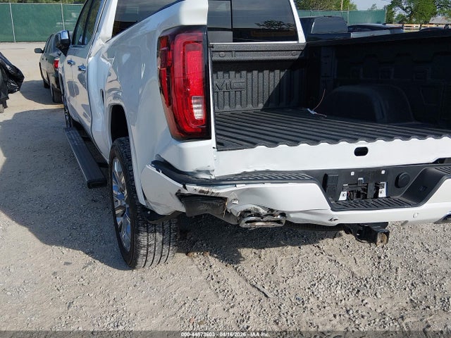 GMC Sierra 1500 4wd  Short Box Denali