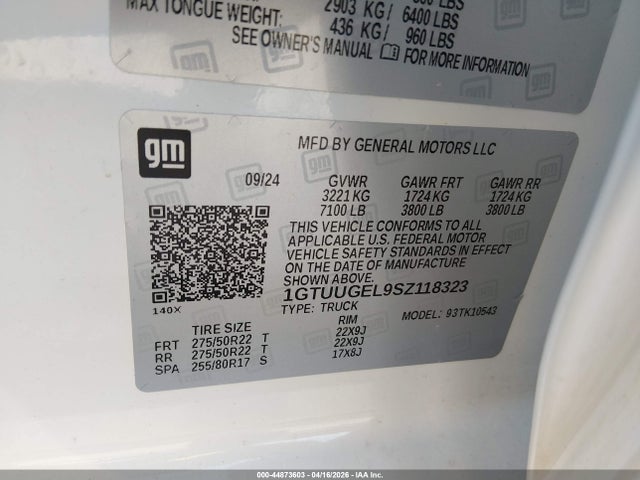 GMC Sierra 1500 4wd  Short Box Denali