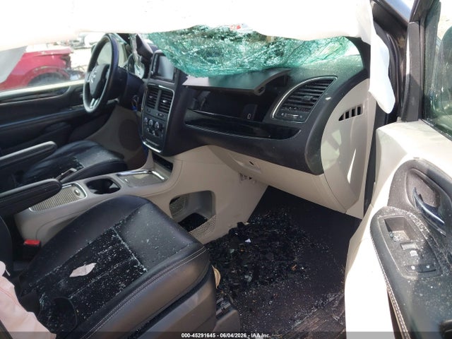Dodge Grand Caravan Sxt