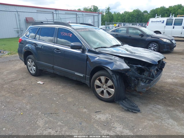 Salvage Subaru Outback Image