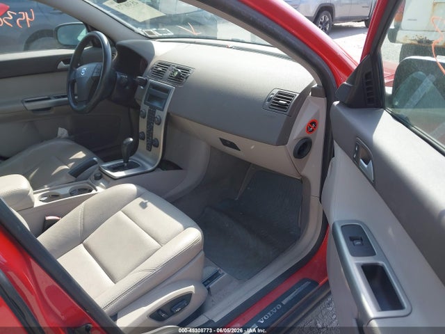 Volvo S40 T5