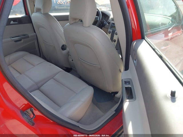 Volvo S40 T5