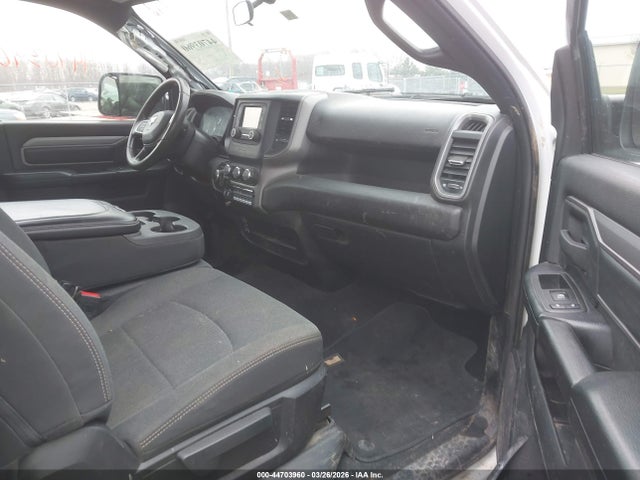Ram 2500 Tradesman  4x4 8' Box
