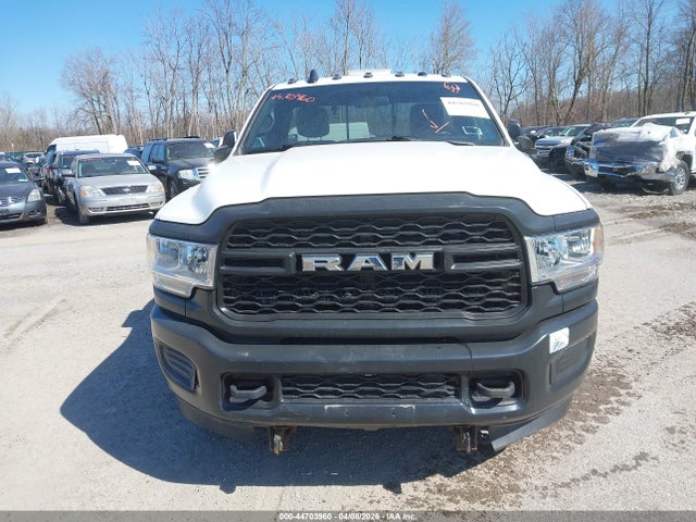 Ram 2500 Tradesman  4x4 8' Box