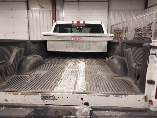 Ram 2500 Tradesman  4x4 8' Box