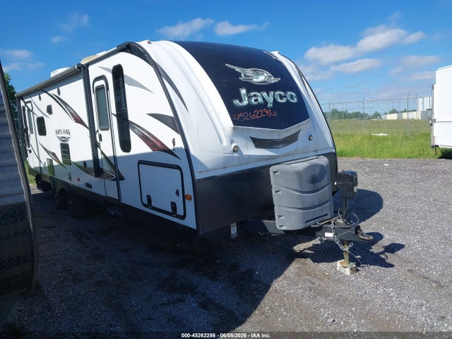 Salvage Jayco Other Image