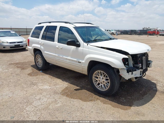 Salvage Jeep Grand Cherokee Image