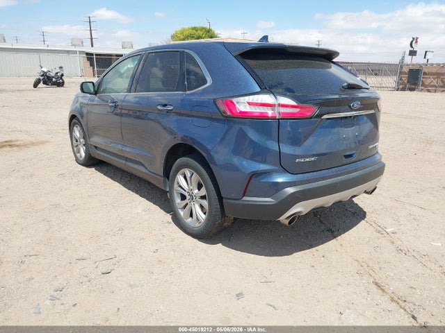 Ford Edge Titanium