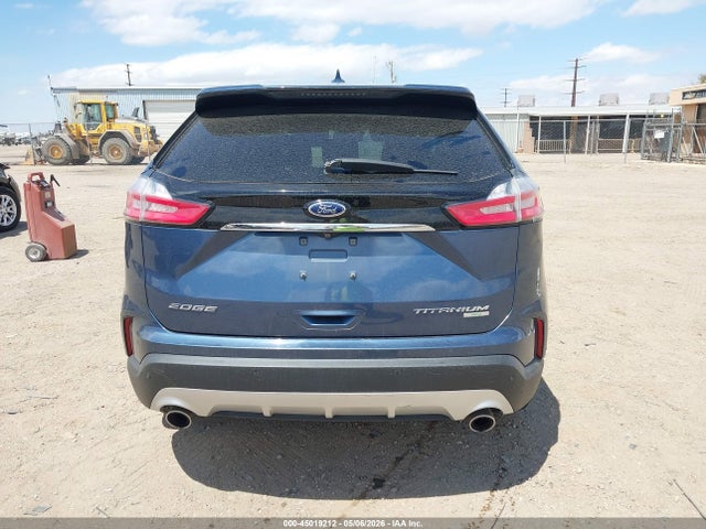Ford Edge Titanium