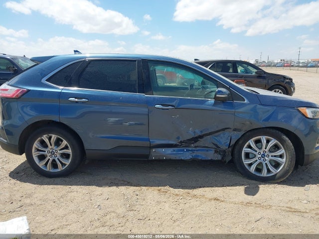 Ford Edge Titanium