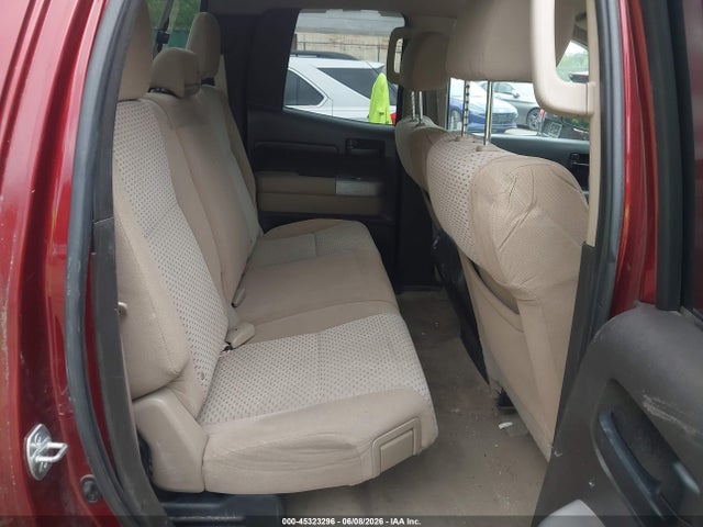 Toyota Tundra Sr5 V8