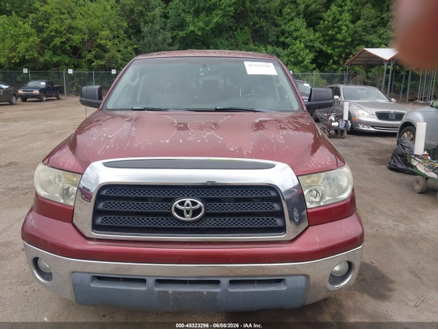 Toyota Tundra Sr5 V8