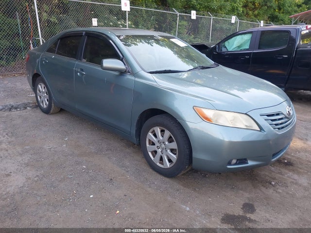 Salvage Toyota Camry Image