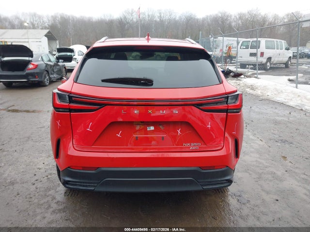 Lexus NX Premium