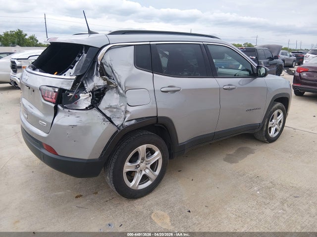 Jeep Compass Latitude 4x4
