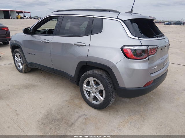 Jeep Compass Latitude 4x4