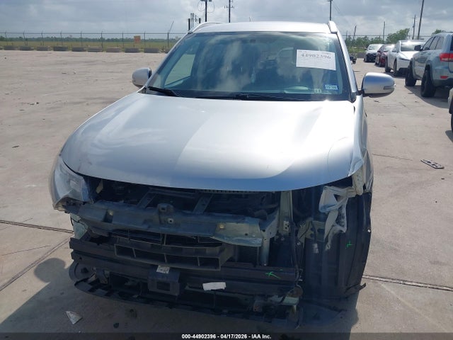 Mitsubishi Outlander Sel
