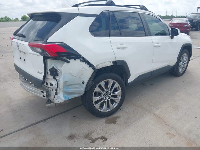 Toyota RAV4 Xle Premium