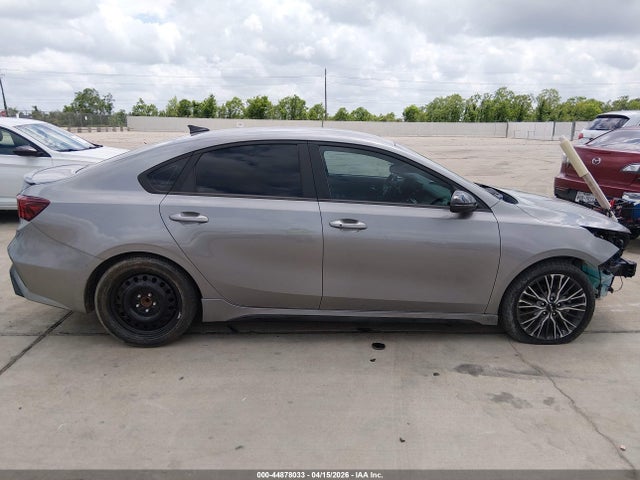 Kia Forte Gt-line