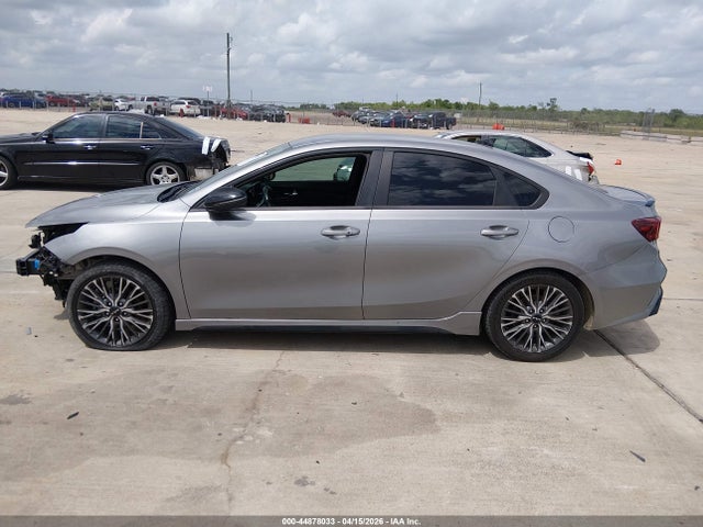 Kia Forte Gt-line