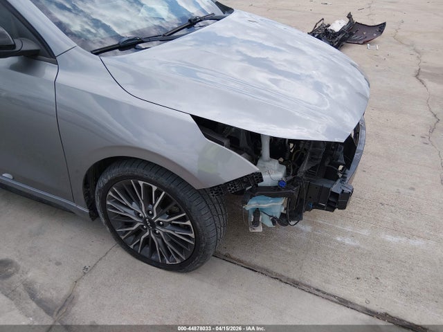 Kia Forte Gt-line