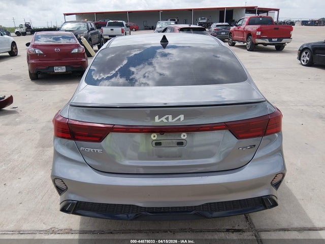 Kia Forte Gt-line