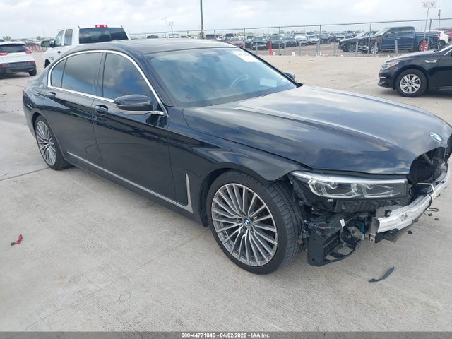 Salvage BMW 7 Series Image