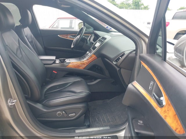 Lincoln MKX Select