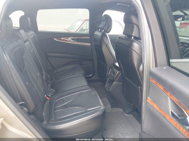 Lincoln MKX Select