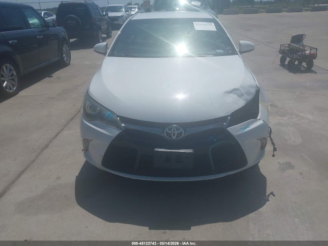 Toyota Camry Se