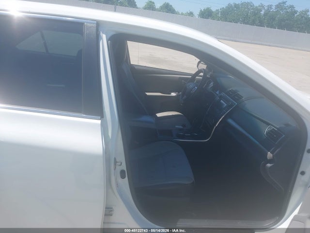 Toyota Camry Se