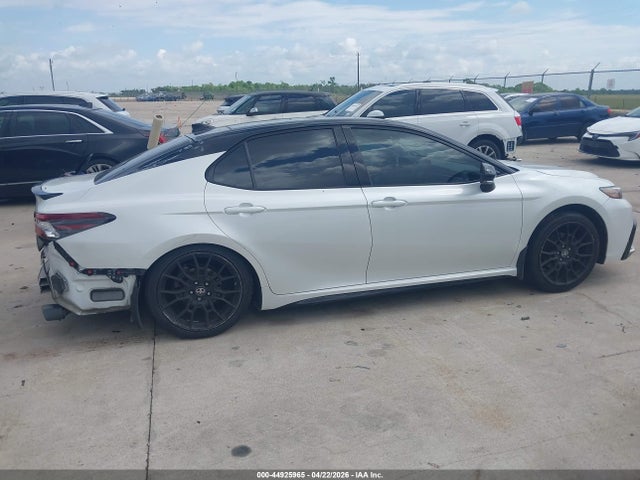 Toyota Camry Xse V6