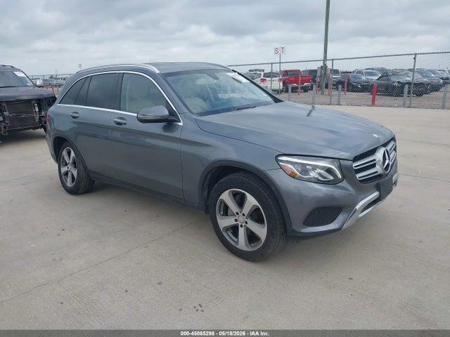 Salvage Mercedes-Benz GLC Image