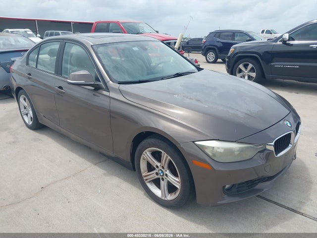 Salvage BMW 3 Series Image