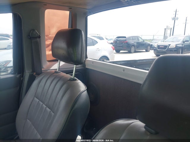 Nissan Truck King Cab Xe